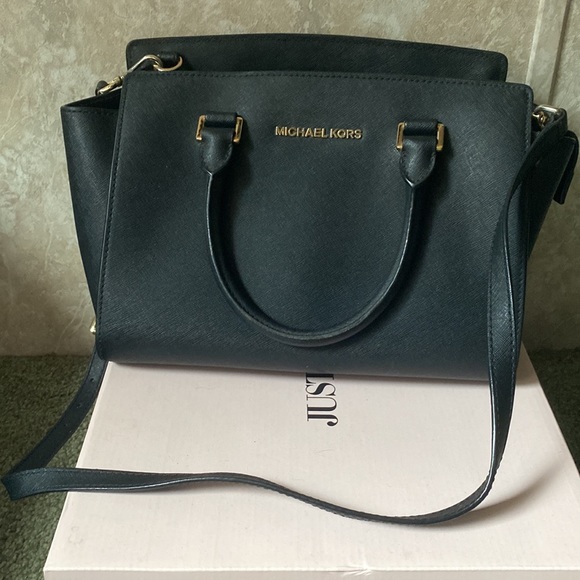 Michael Kors BLACK Selma Bag w/ Crossbody Strap & Wallet - Picture 4 of 7